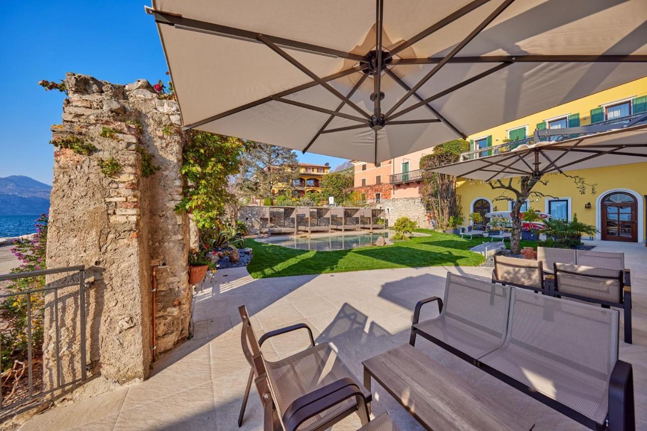 Front 4* Brenzone sul Garda