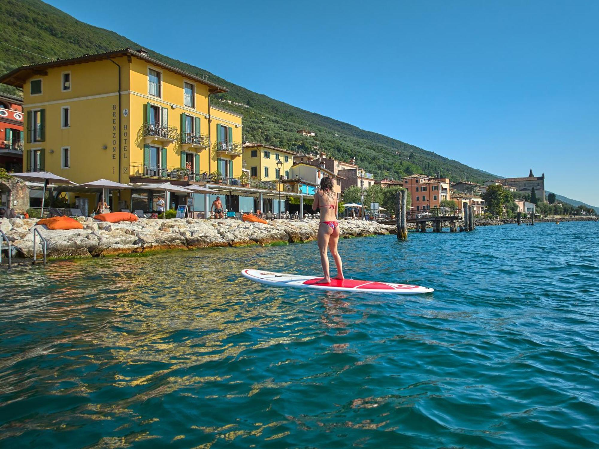 Hotel Front Brenzone sul Garda