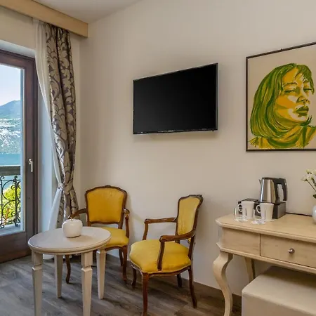 Lake Front Hotel Brenzone Exterior foto