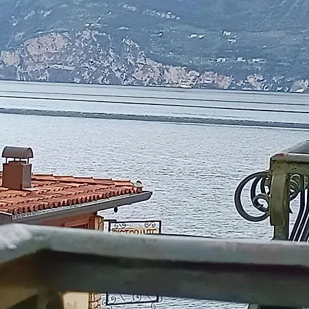 Lake Front Hotel Brenzone Exterior foto