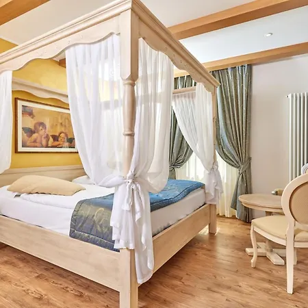 Lake Front Hotel Brenzone Exterior foto