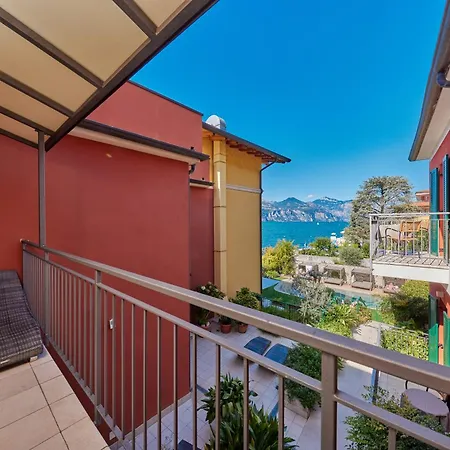 Lake Front Hotel Brenzone Exterior foto