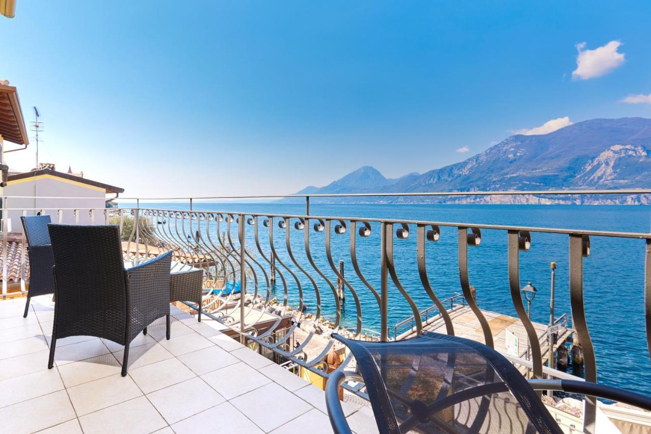 Front Brenzone sul Garda